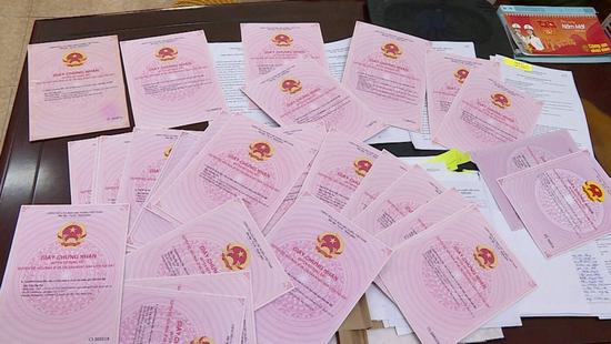 Phân biệt sổ đỏ, sổ hồng