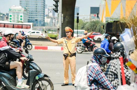 Phạt nguội vi phạm giao thông có tính "lãi chậm" không?