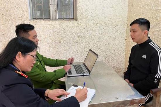 Lừa đảo phụ nữ độc thân 