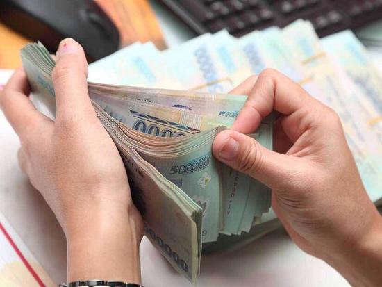 Có thể vay tiền cùng lúc ở nhiều ngân hàng không?