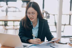 Bí mật 150 triệu/tháng: 4 thói quen tự do tài chính tuổi 34