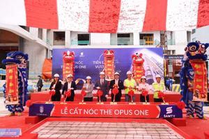 Vinhomes và SAMTY tổ chức lễ cất nóc 4 tòa tháp The Opus One, dự kiến bàn giao quý I/2026.