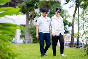 Hiến gan cứu vợ, chồng nói một câu khiến ai nghe cũng nghẹn lời