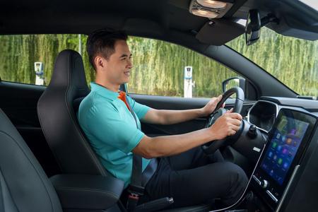 Hàng nghìn cơ hội việc làm hấp dẫn tại Xanh SM trong tháng 10