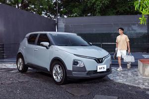Vì sao VinFast VF 5 trở thành “chân ái” cho người mua xe lần đầu?