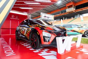 Chủ xe VF 7: Lái mạnh, đi cao tốc nhàn, giá cực hấp dẫn thời điểm trước Tết