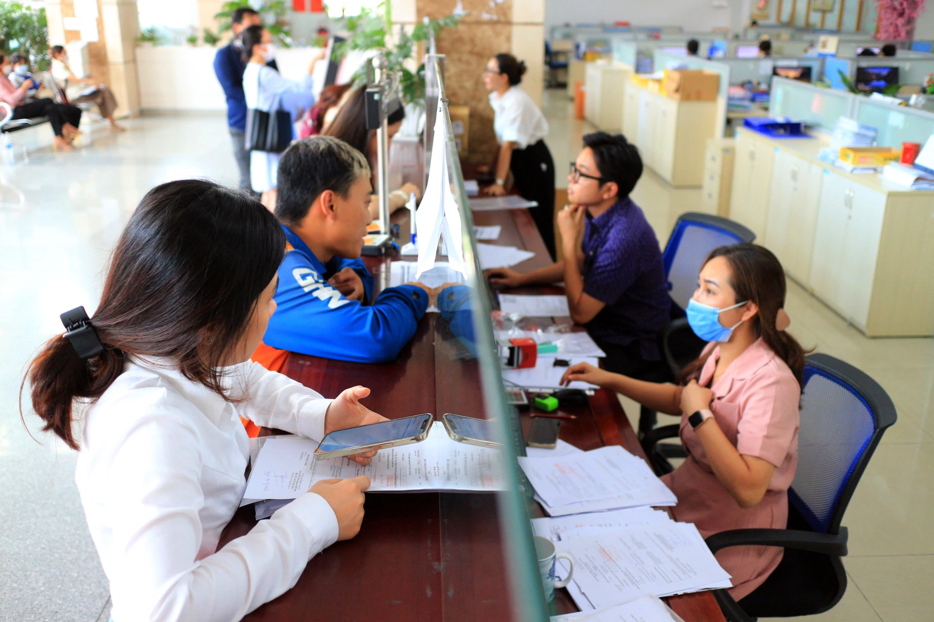 Hướng dẫn chi tiết cách kê khai, nộp thuế cho cá nhân, hộ kinh doanh