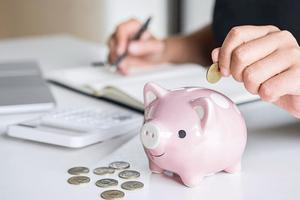 Quản lý tiền hiệu quả: 7 bí quyết giúp bạn kiểm soát chi tiêu, tránh “cháy túi”