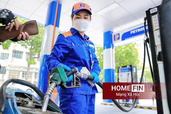 Giá xăng dầu hôm nay 17-4-2026 ở trong nước và thế giới mới nhất