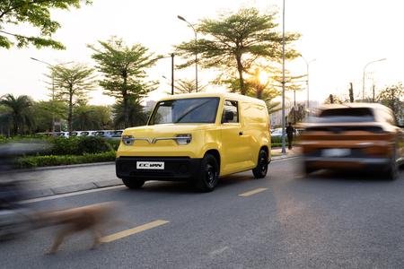Chỉ còn ít ngày để sở hữu VinFast EC Van với ưu đãi “đủ bộ” 