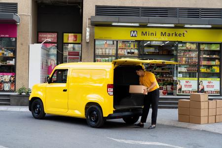 EC Van lọt top 10 doanh số toàn thị trường: “Cỗ máy kiếm tiền” mới của các hộ kinh doanh