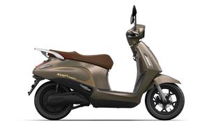 Evo Grand Premia và Evo Grand Limited: Cốp rộng, dễ xoay trở, bản cao nhất có thêm tính năng này